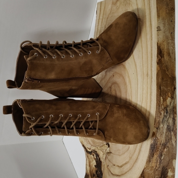 Treasure & Bond Shoes - Treasure & Bond Suede Lace Up Cognac Booties Size 9